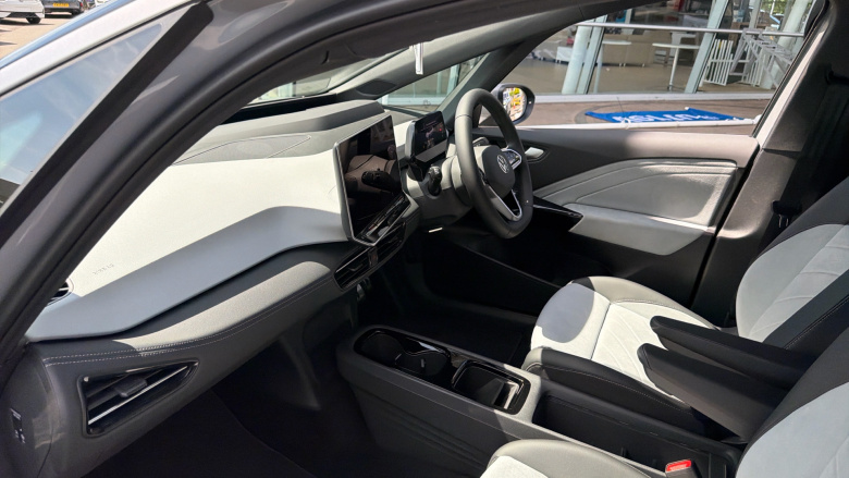 Volkswagen ID.3 150kW Match Pro 59kWh 5dr Auto [Comfort] Electric Hatchback
